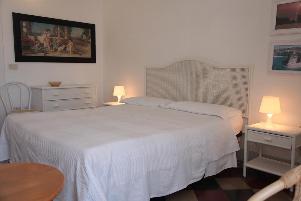 Al Vecchio Castello Bed & Breakfast Tropea Exterior photo